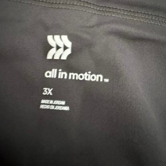 All in Motion™ Women's Plus Size Sculpt High-Rise Capri Leggings Black Size 3x - Picture 4 of 14